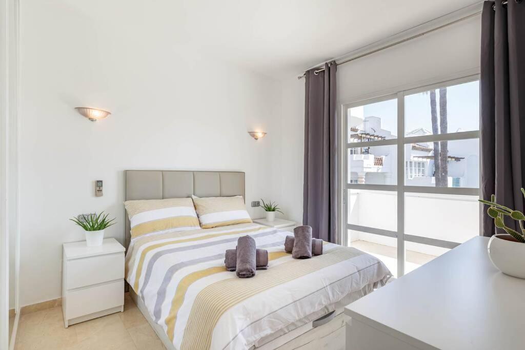 Stylish One Bed Apartment At Matchroom Country Club Fuengirola Exterior photo